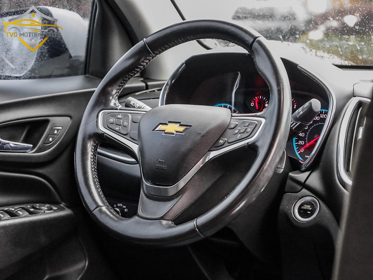 2018 Chevrolet Equinox LT FWD HEATED SEATS CARPLAY Safety Included! Photo