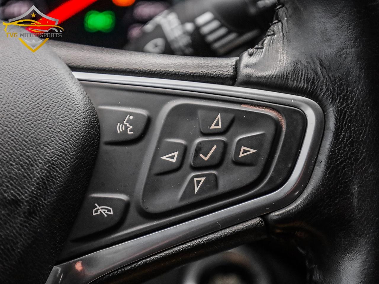 2018 Chevrolet Equinox LT FWD HEATED SEATS CARPLAY Safety Included! Photo