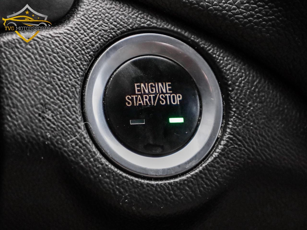 2018 Chevrolet Equinox LT FWD HEATED SEATS CARPLAY Safety Included! Photo