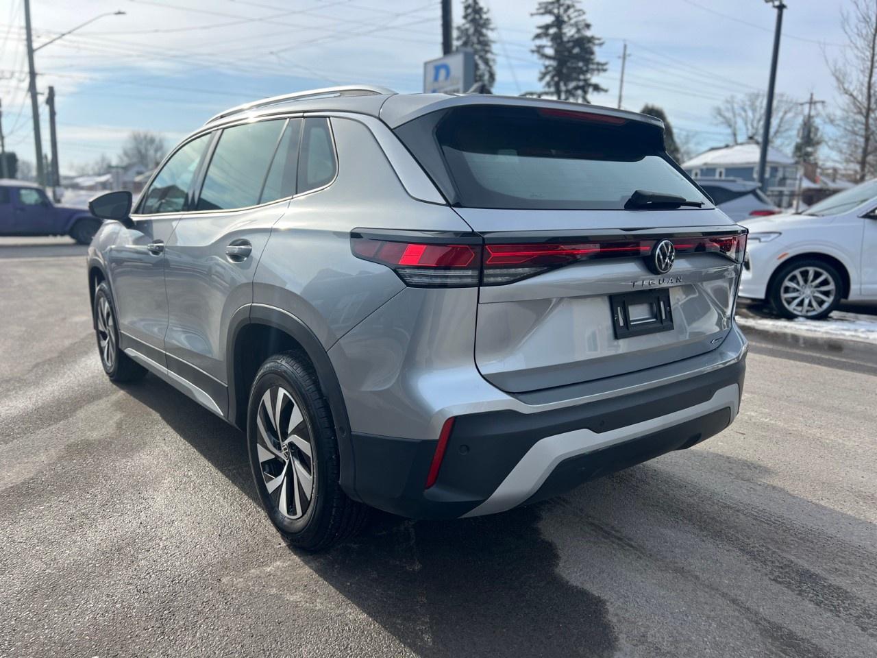 2025 Volkswagen Tiguan Trendline 4Motion Photo