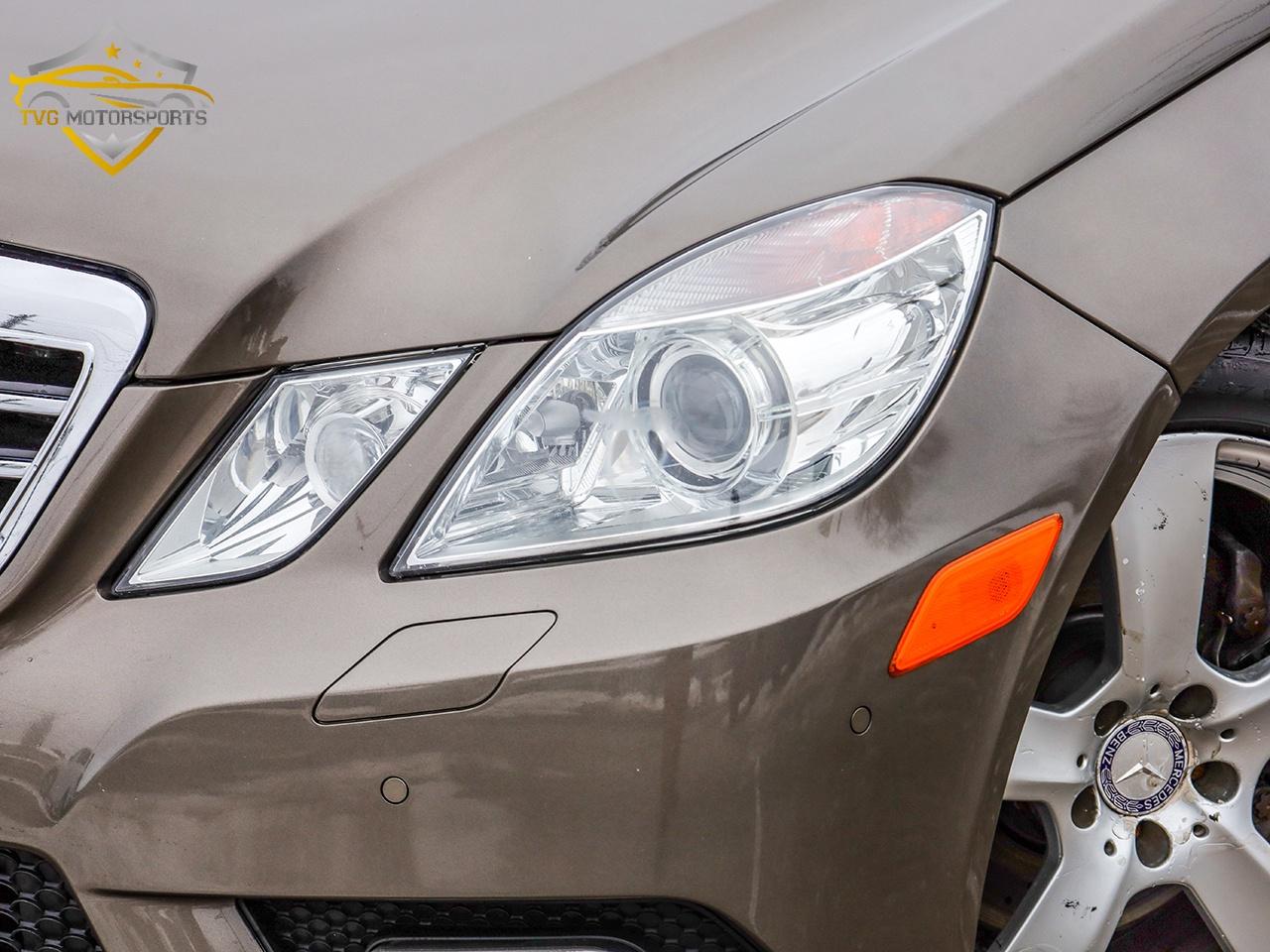 2011 Mercedes-Benz E-Class E350 4MATIC AWD - Safety Included! Photo