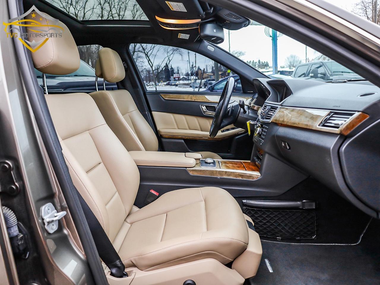 2011 Mercedes-Benz E-Class E350 4MATIC AWD - Safety Included! Photo