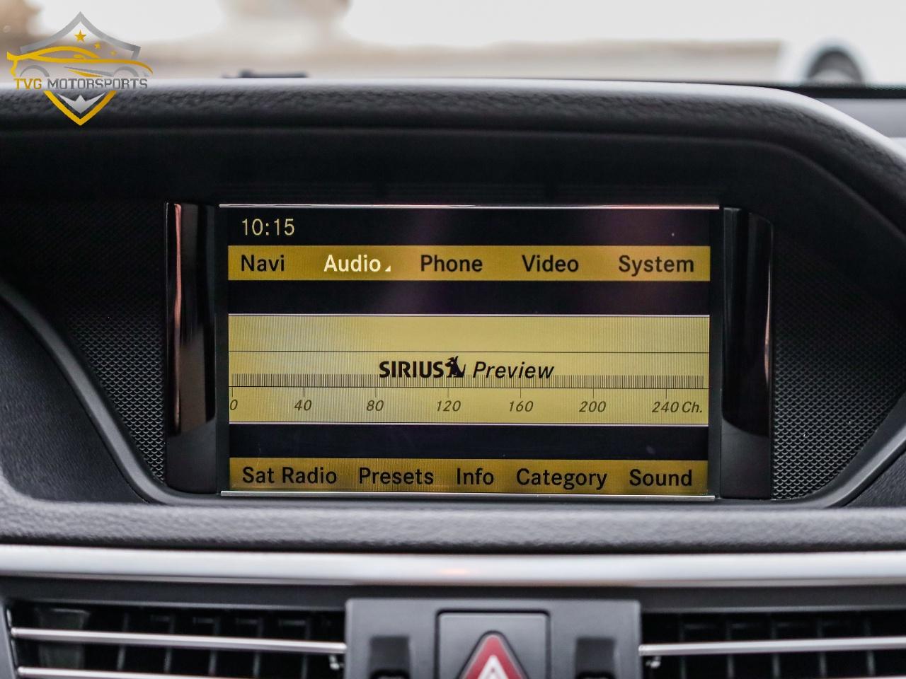 2011 Mercedes-Benz E-Class E350 4MATIC AWD - Safety Included! Photo