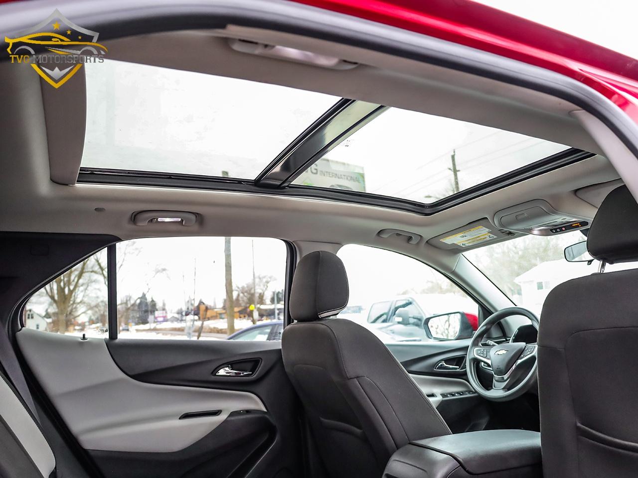 2019 Chevrolet Equinox AWD 4DR LT W/2LT Photo