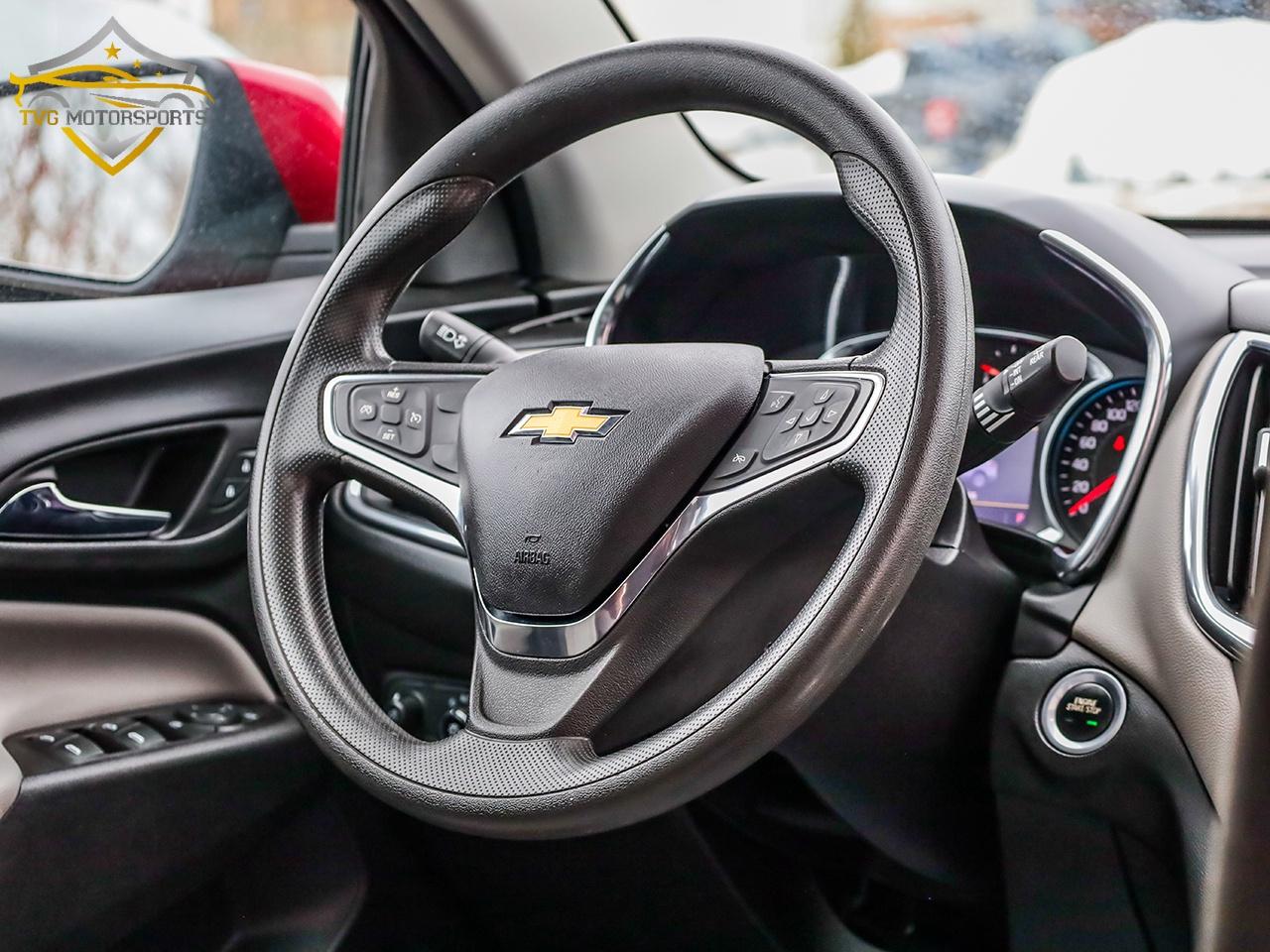2019 Chevrolet Equinox AWD 4DR LT W/2LT Photo