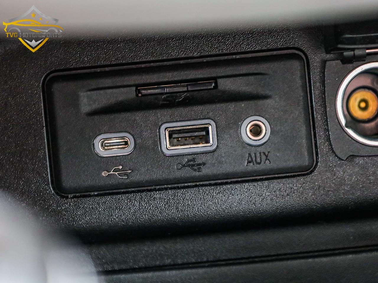 2019 Chevrolet Equinox AWD 4DR LT W/2LT Photo