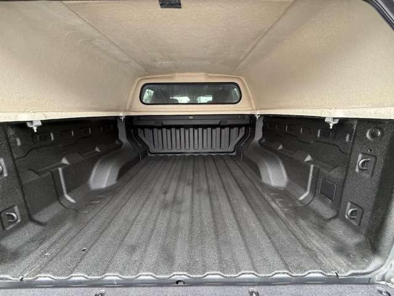 2024 Chevrolet Colorado 4WD Crew Cab WT Photo