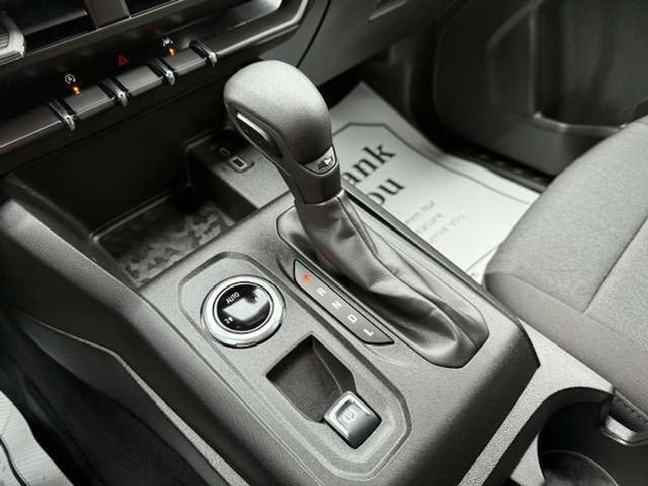 2024 Chevrolet Colorado 4WD Crew Cab WT Photo