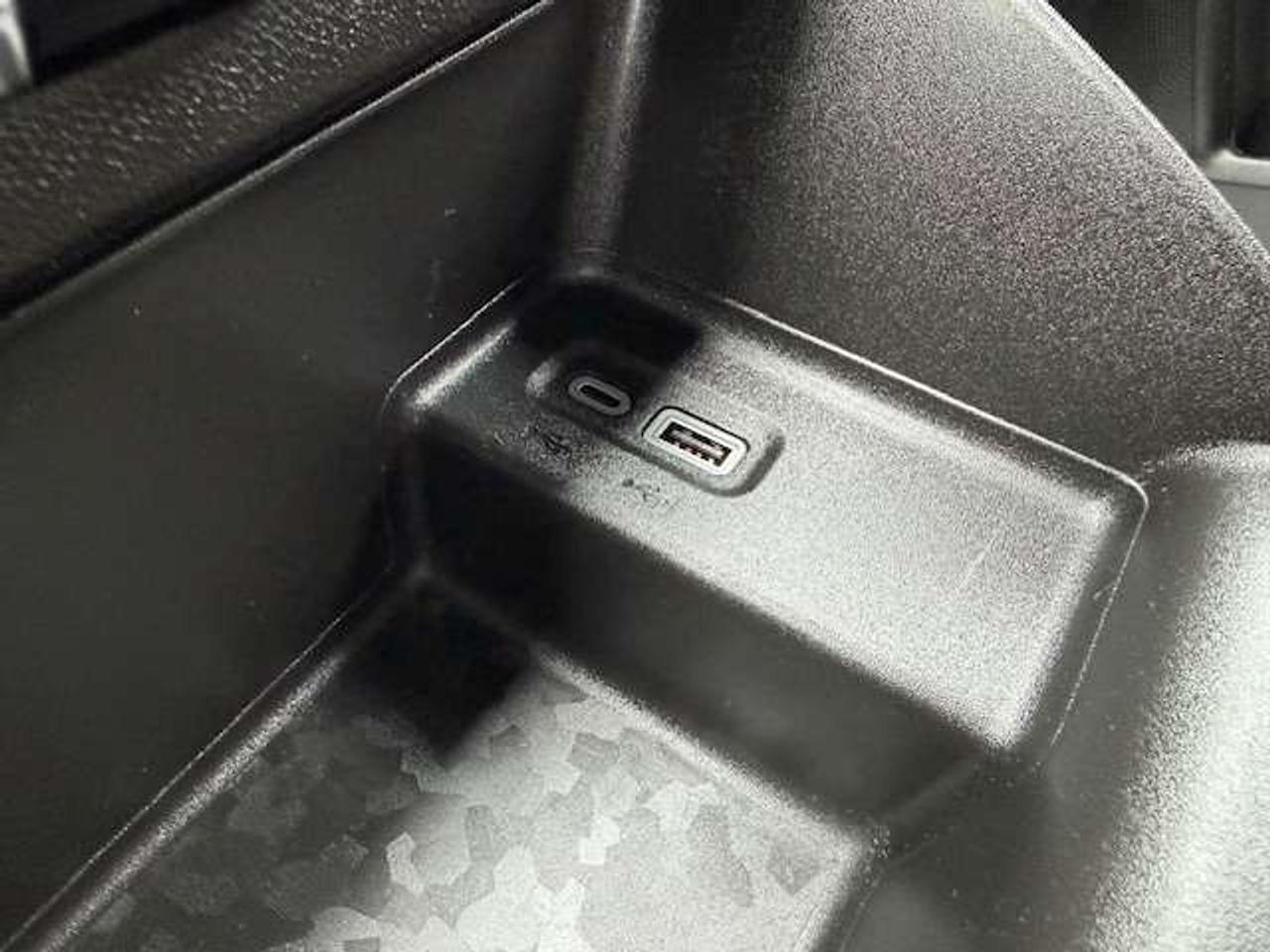 2024 Chevrolet Colorado 4WD Crew Cab WT Photo