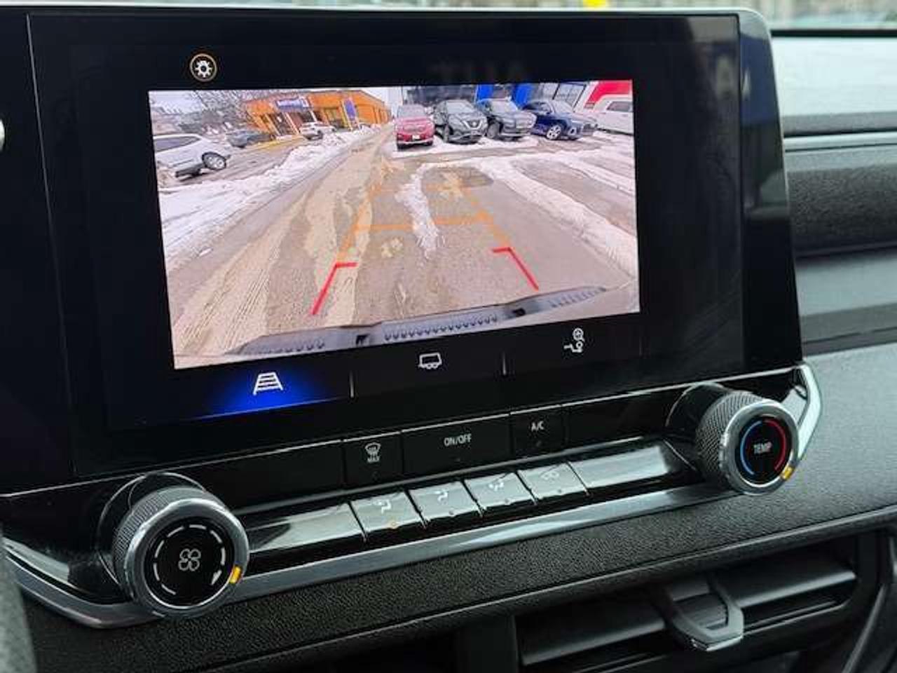 2024 Chevrolet Colorado 4WD Crew Cab WT Photo