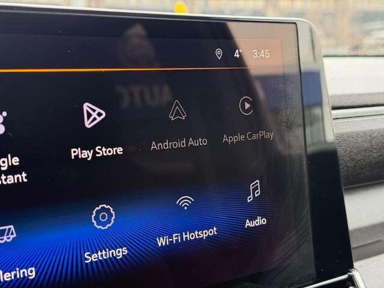 2024 Chevrolet Colorado 4WD Crew Cab WT Photo