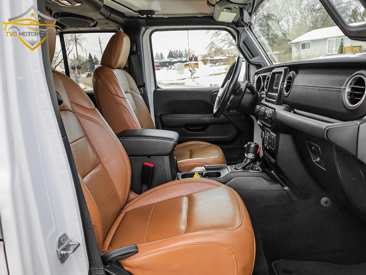 2021 Jeep Wrangler UNL SAHARA TAN INT V6 2 TOPS SAFETY INCL 5.99OAC Photo