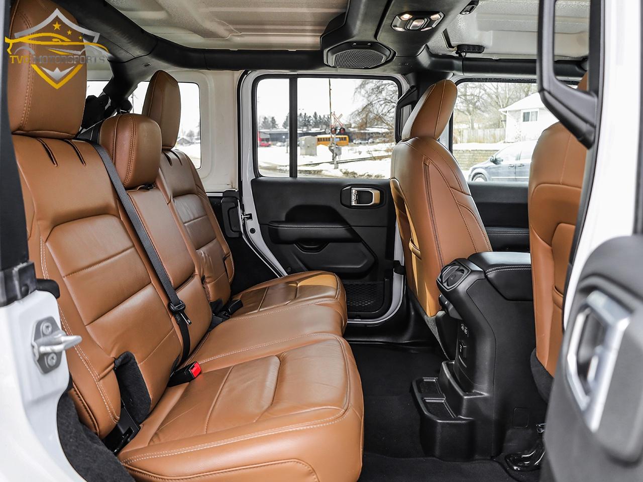 2021 Jeep Wrangler UNL SAHARA TAN INT V6 2 TOPS SAFETY INCL 5.99OAC Photo4