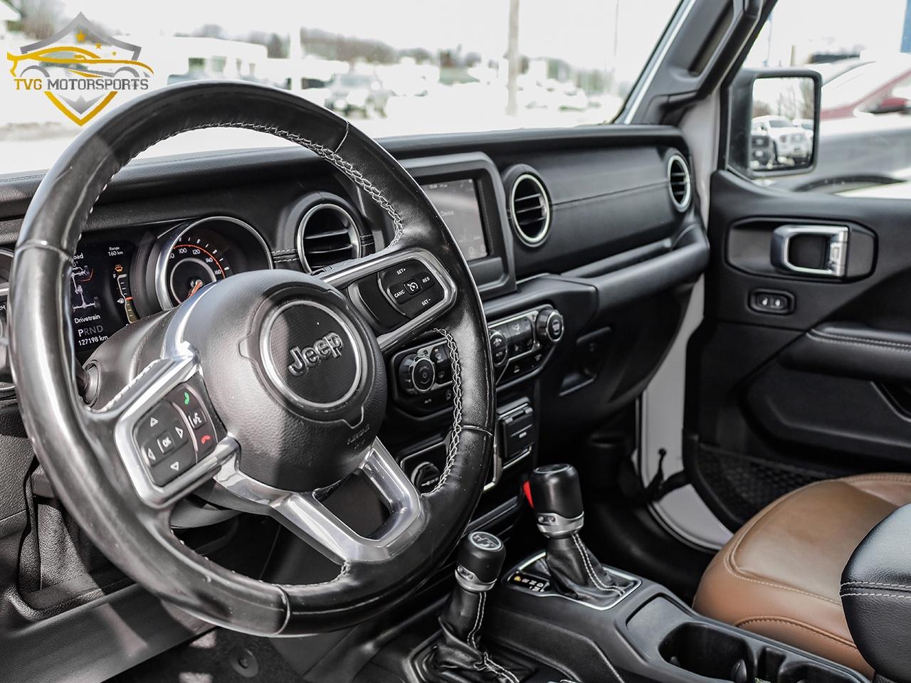 2021 Jeep Wrangler UNL SAHARA TAN INT V6 2 TOPS SAFETY INCL 5.99OAC Photo