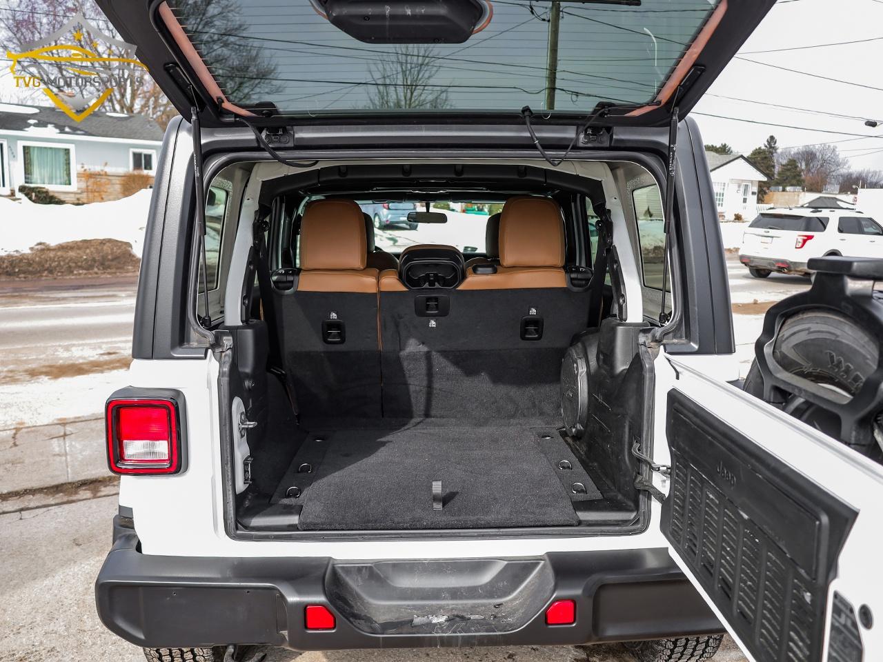 2021 Jeep Wrangler UNL SAHARA TAN INT V6 2 TOPS SAFETY INCL 5.99OAC Photo