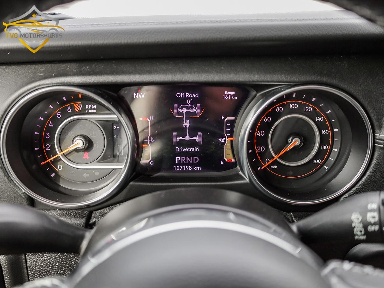 2021 Jeep Wrangler UNL SAHARA TAN INT V6 2 TOPS SAFETY INCL 5.99OAC Photo