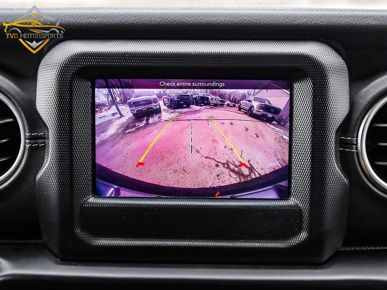 2021 Jeep Wrangler UNL SAHARA TAN INT V6 2 TOPS SAFETY INCL 5.99OAC Photo