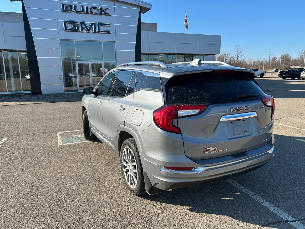 2024 GMC Terrain Denali 4dr All-Wheel Drive Photo3