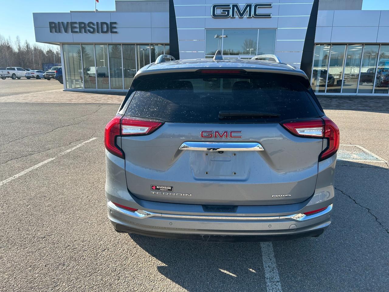 2024 GMC Terrain Denali 4dr All-Wheel Drive Photo