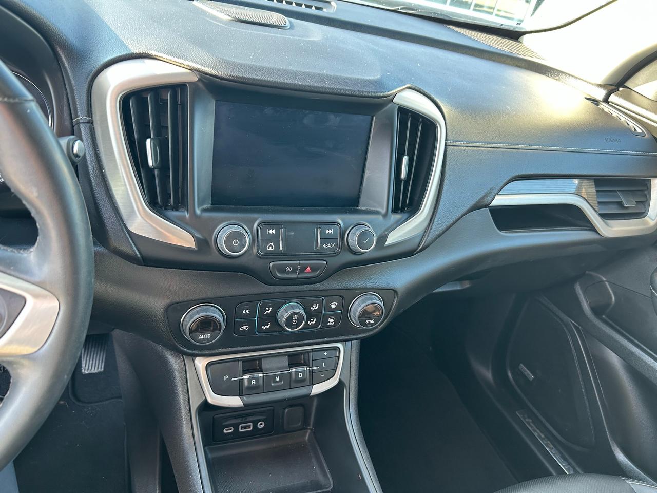 2024 GMC Terrain Denali 4dr All-Wheel Drive Photo