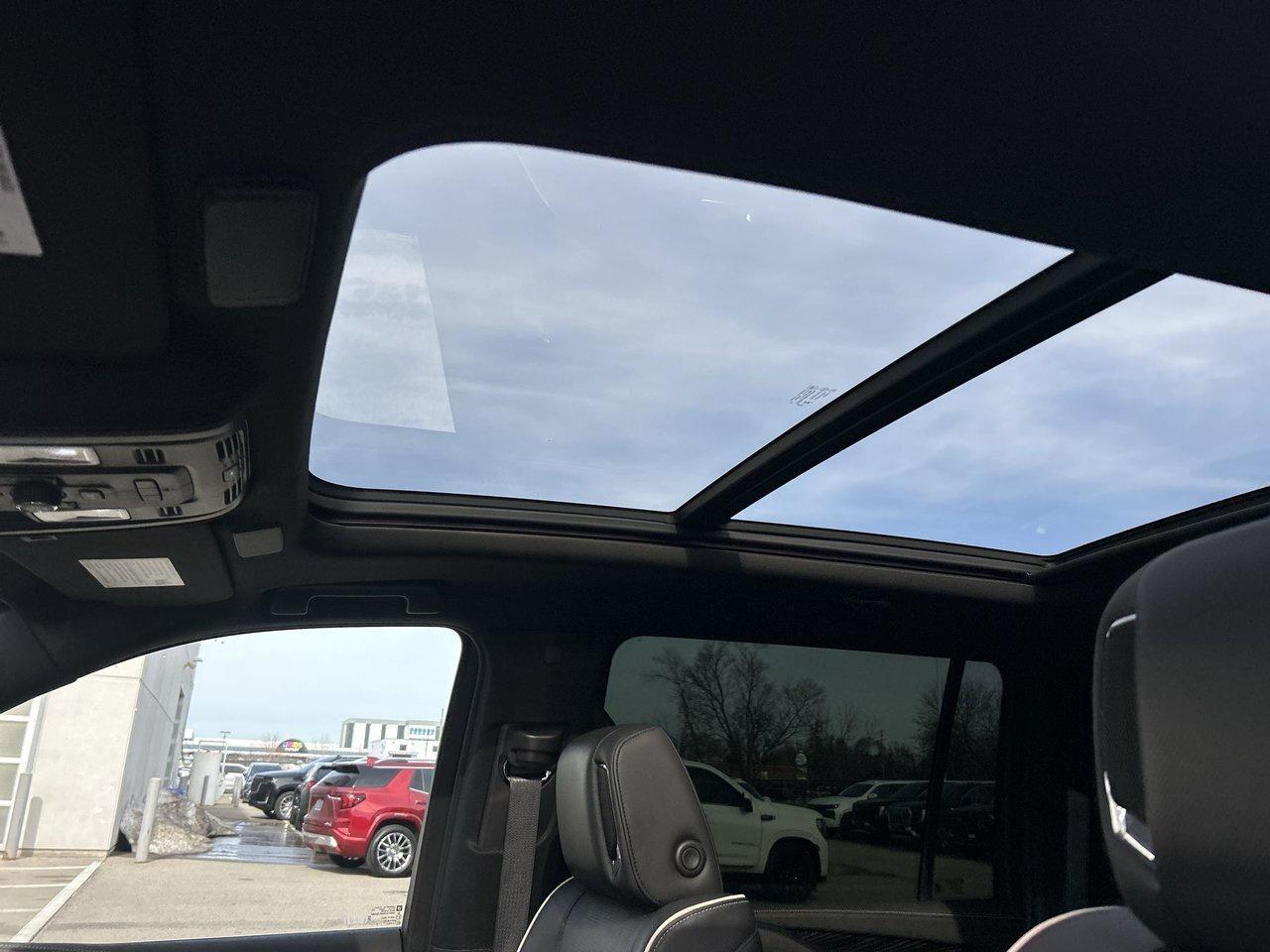 2023 Cadillac Escalade ESV Sport Super Cruise Rare 8 Passenger Photo