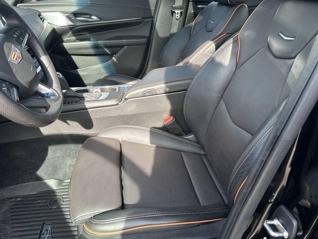 2024 Cadillac CT4 Sport LOW kms BOSE Digital Guages Sunroof AWD Photo