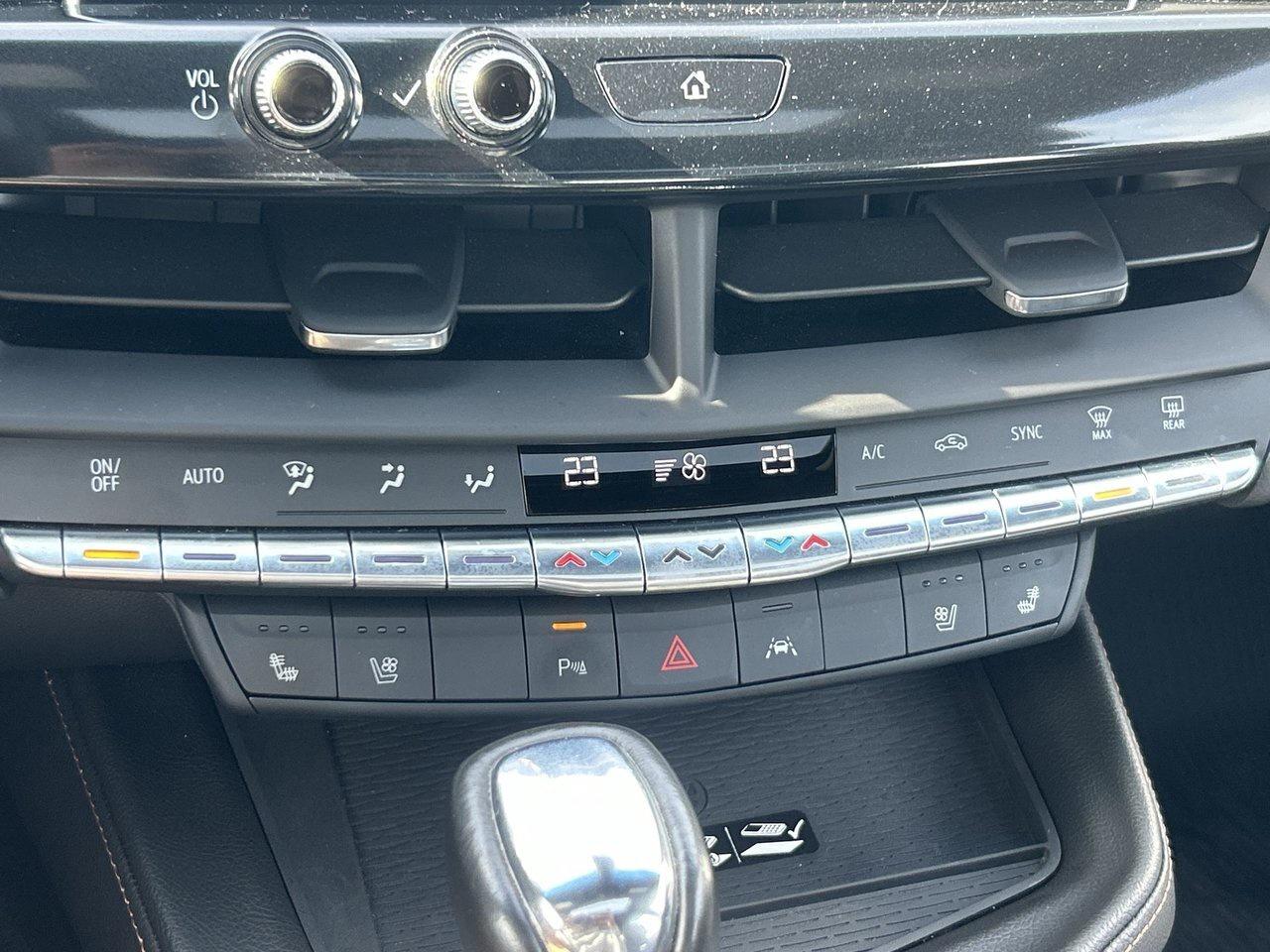 2024 Cadillac CT4 Sport LOW kms BOSE Digital Guages Sunroof AWD Photo