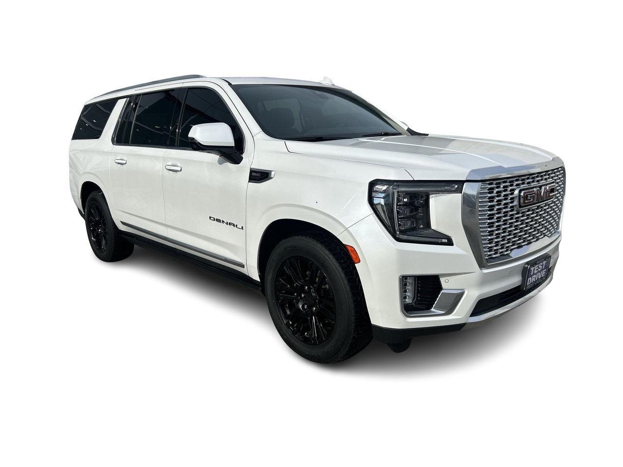 2021 GMC Yukon XL Denali Denali Reserve Rear Screens Power Running B Photo