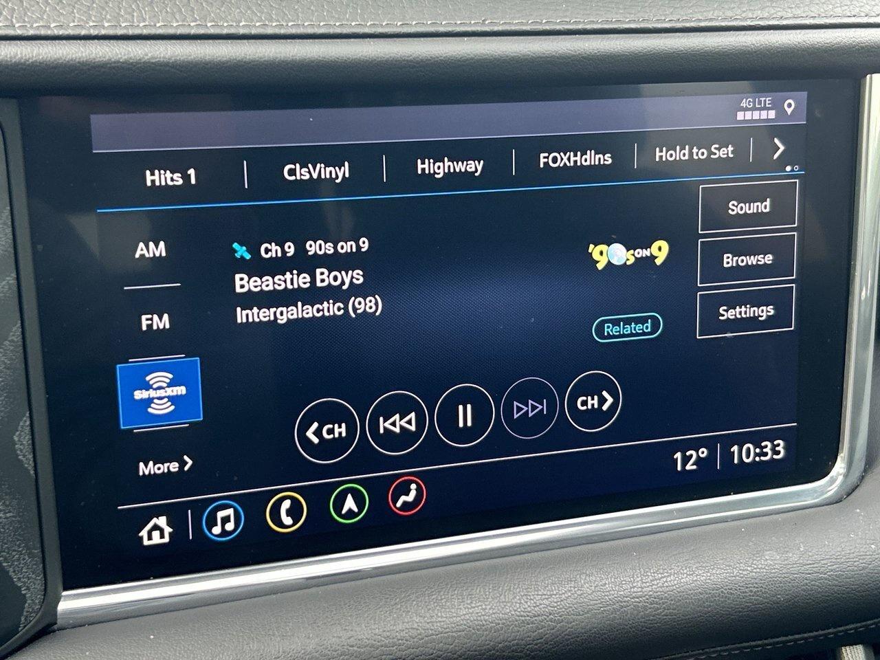 2021 GMC Yukon XL Denali Denali Reserve Rear Screens Power Running B Photo