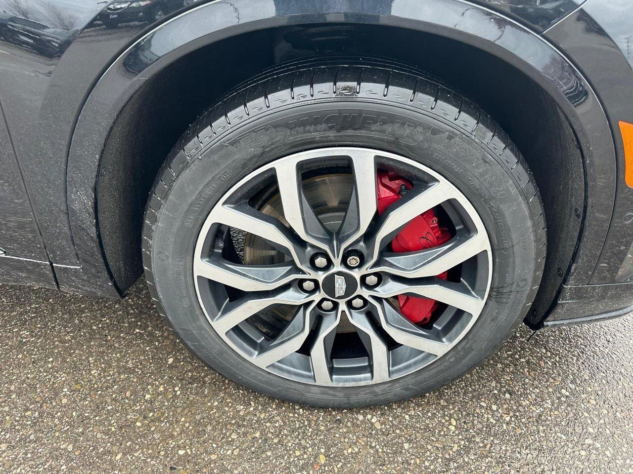 2022 Cadillac XT6 Sport Low KM 360 Camera Captain Chairs Navigation Photo