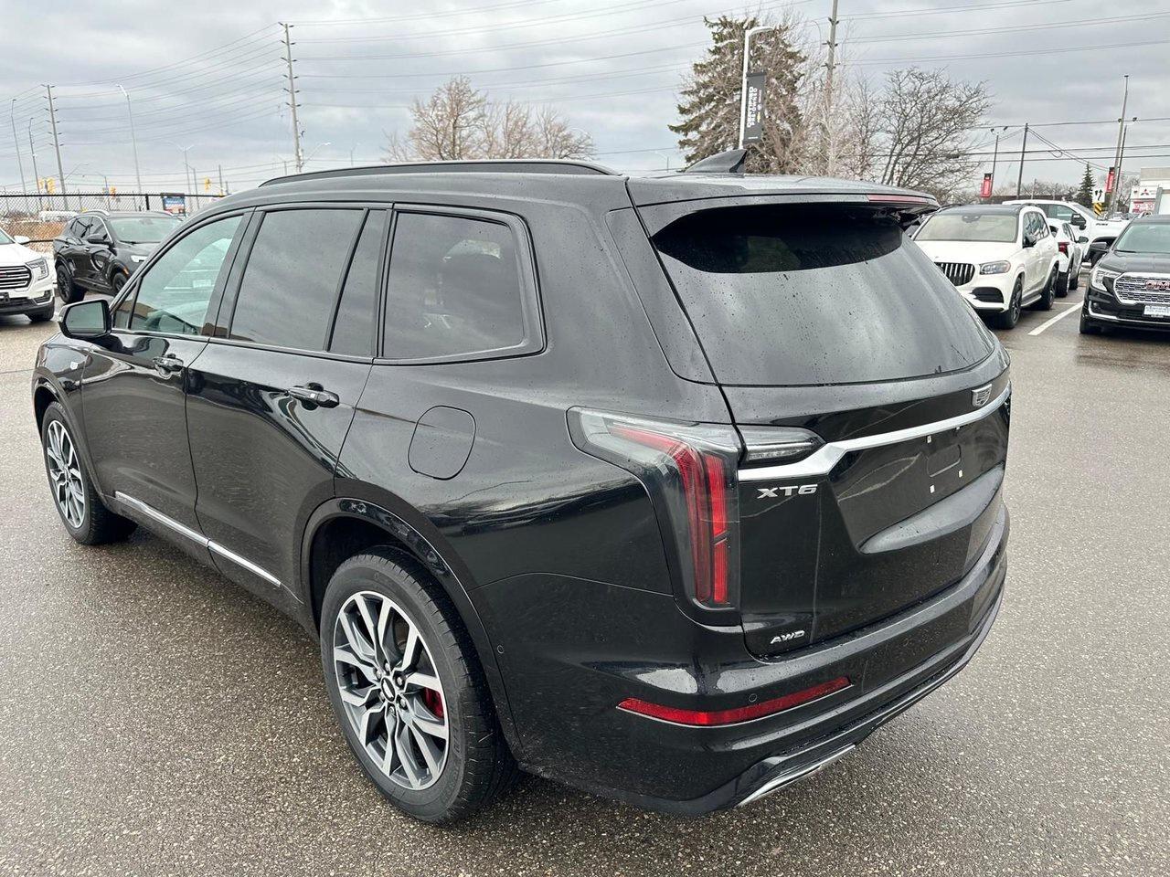2022 Cadillac XT6 Sport Low KM 360 Camera Captain Chairs Navigation Photo