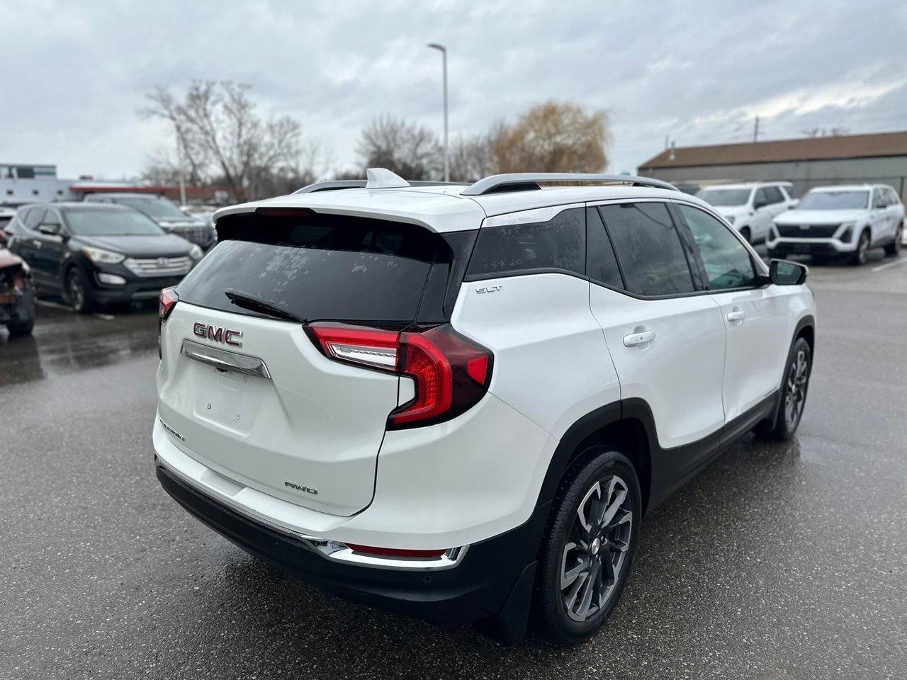 2022 GMC Terrain SLT Adatpive Cruise Blind--Spot Leather BOSE Audio Photo