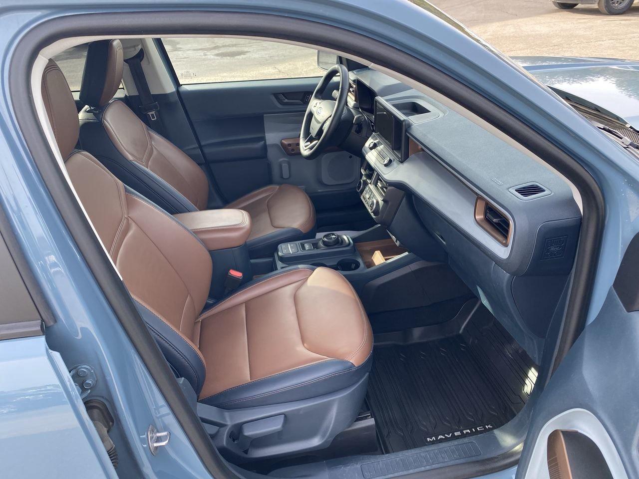 2023 Ford Maverick Lariat Photo