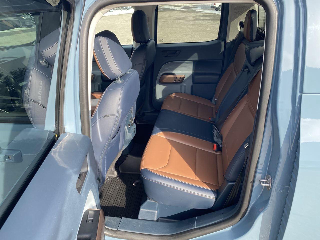 2023 Ford Maverick Lariat Photo