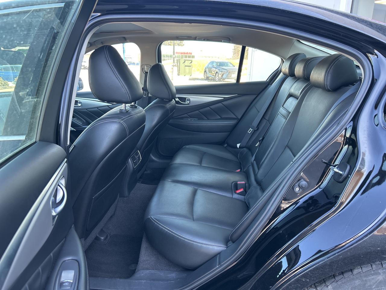 2023 Infiniti Q50 LUXE   Moonroof   Leather   Clean Carfax Photo