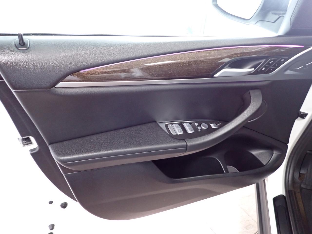 2025 BMW X4 xDrive30i AWD LEATHER NAVI SUNROOF Photo