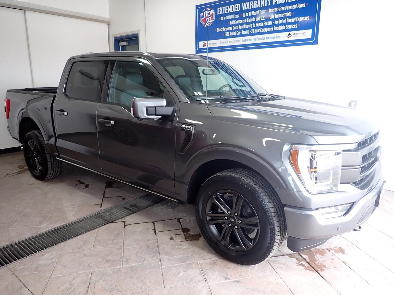 2022 Ford F-150 LARIAT SUPERCREW LEATHER NAVI SUNROOF 5.0L V8 5.5 BOX 4WD Photo0