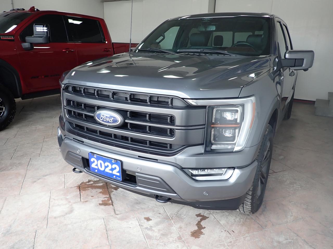 2022 Ford F-150 LARIAT SUPERCREW LEATHER NAVI SUNROOF 5.0L V8 5.5 BOX 4WD Photo