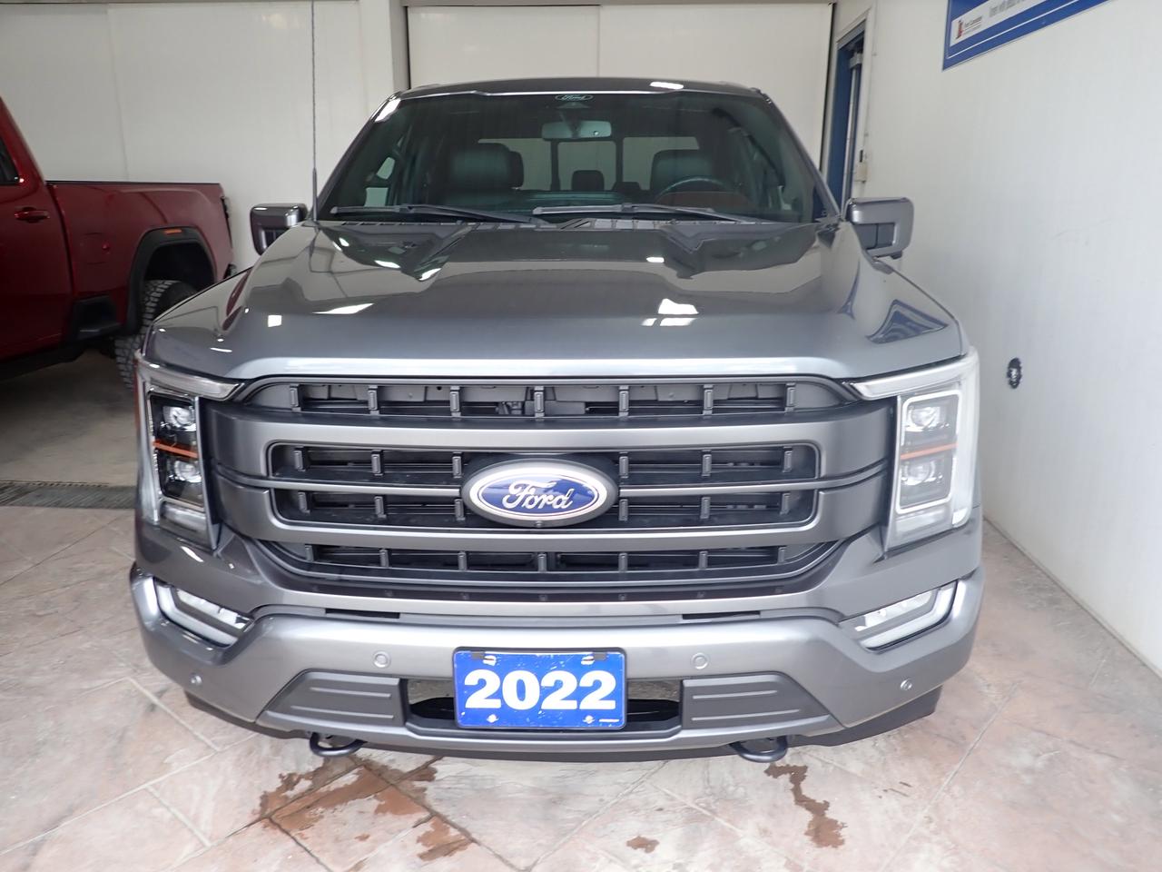 2022 Ford F-150 LARIAT SUPERCREW LEATHER NAVI SUNROOF 5.0L V8 5.5 BOX 4WD Photo