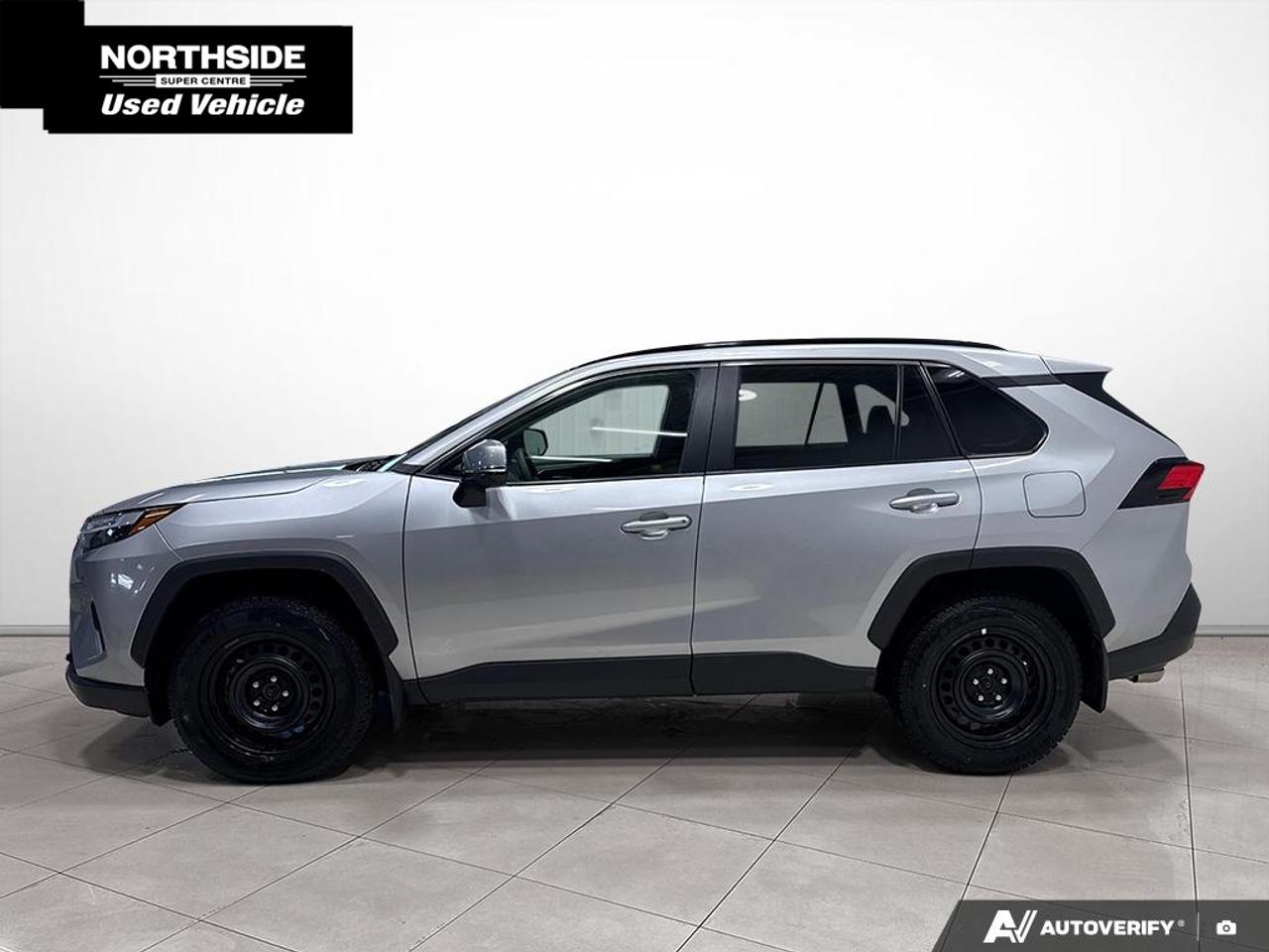 2024 Toyota RAV4 XLE 4dr All-wheel Drive Photo