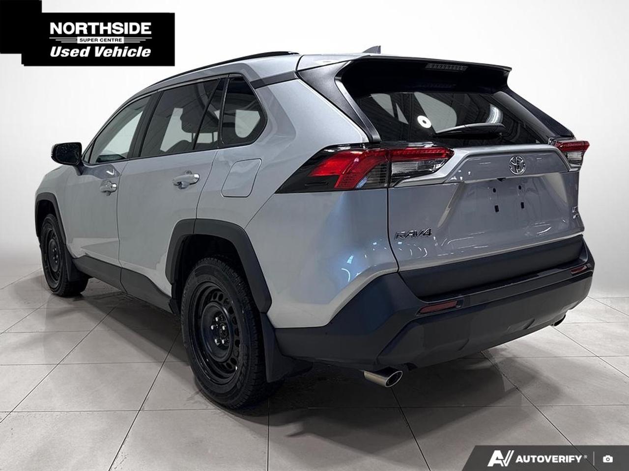 2024 Toyota RAV4 XLE 4dr All-wheel Drive Photo