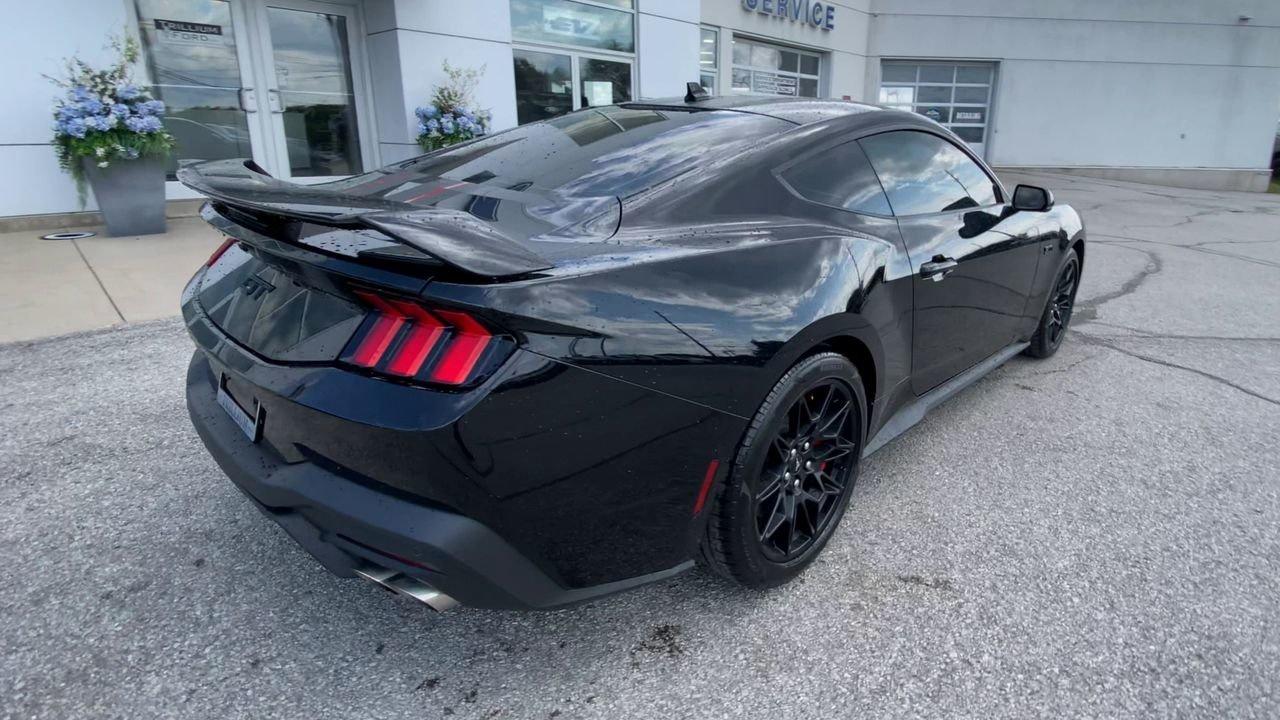 2026 Ford Mustang GT Premium Photo