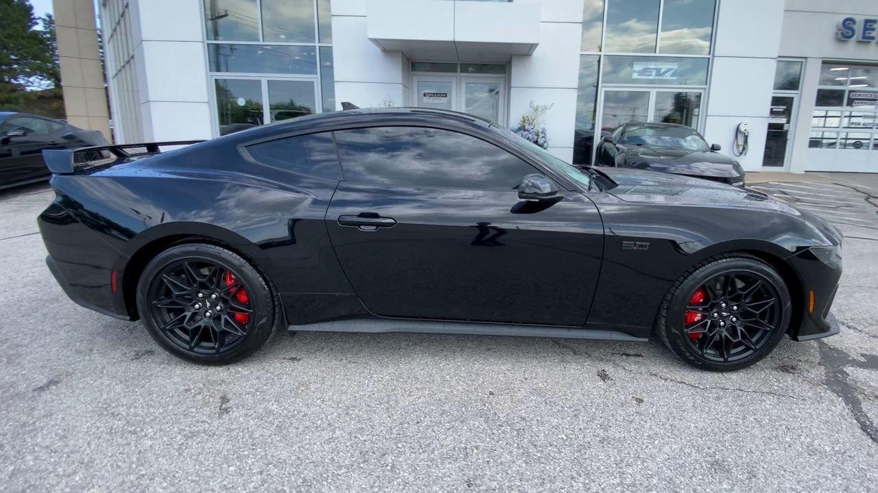 2026 Ford Mustang GT Premium Photo