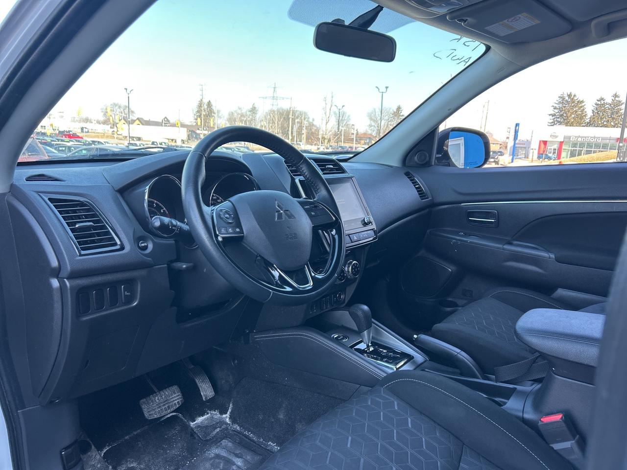 2024 Mitsubishi RVR SE   Clean Carfax Photo