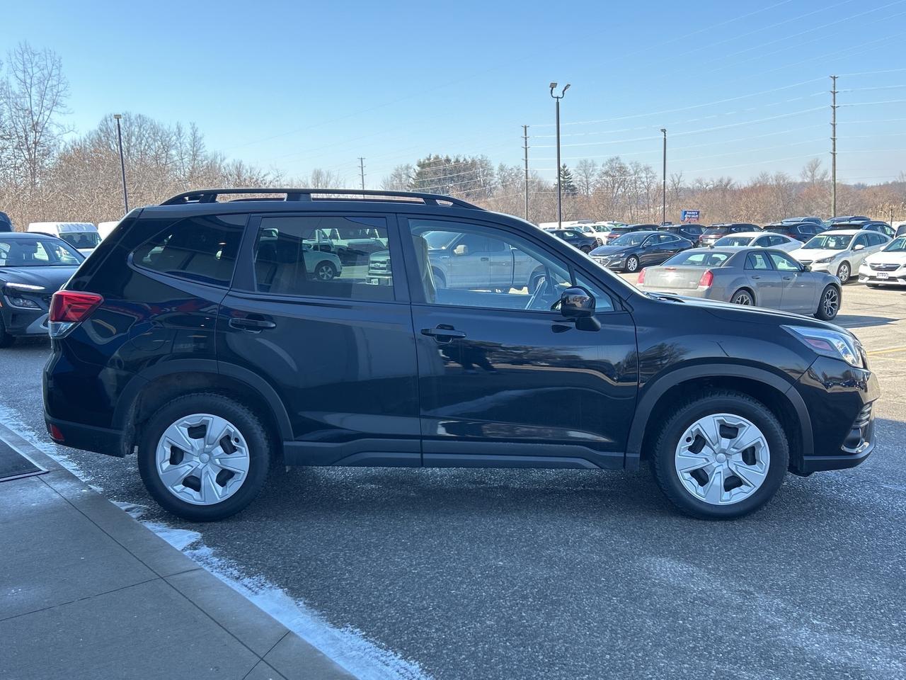 2023 Subaru Forester  Photo2