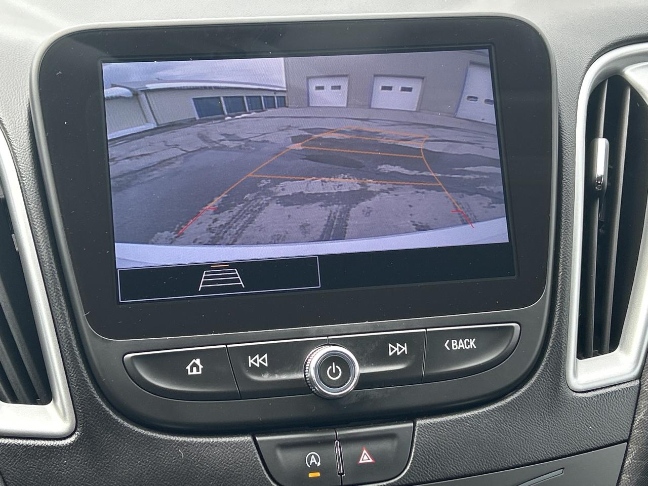 2022 Chevrolet Malibu RS Photo