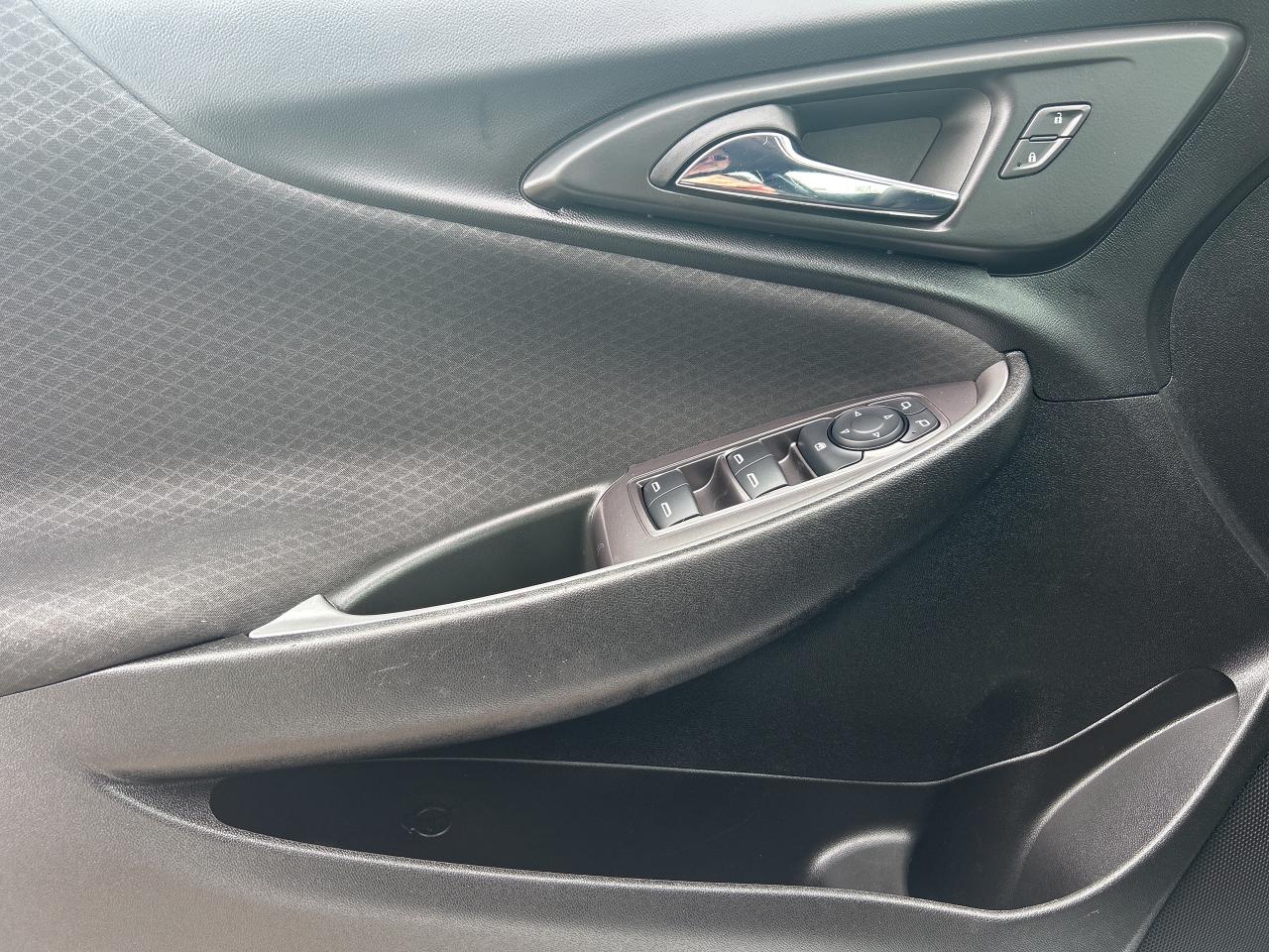 2022 Chevrolet Malibu RS Photo