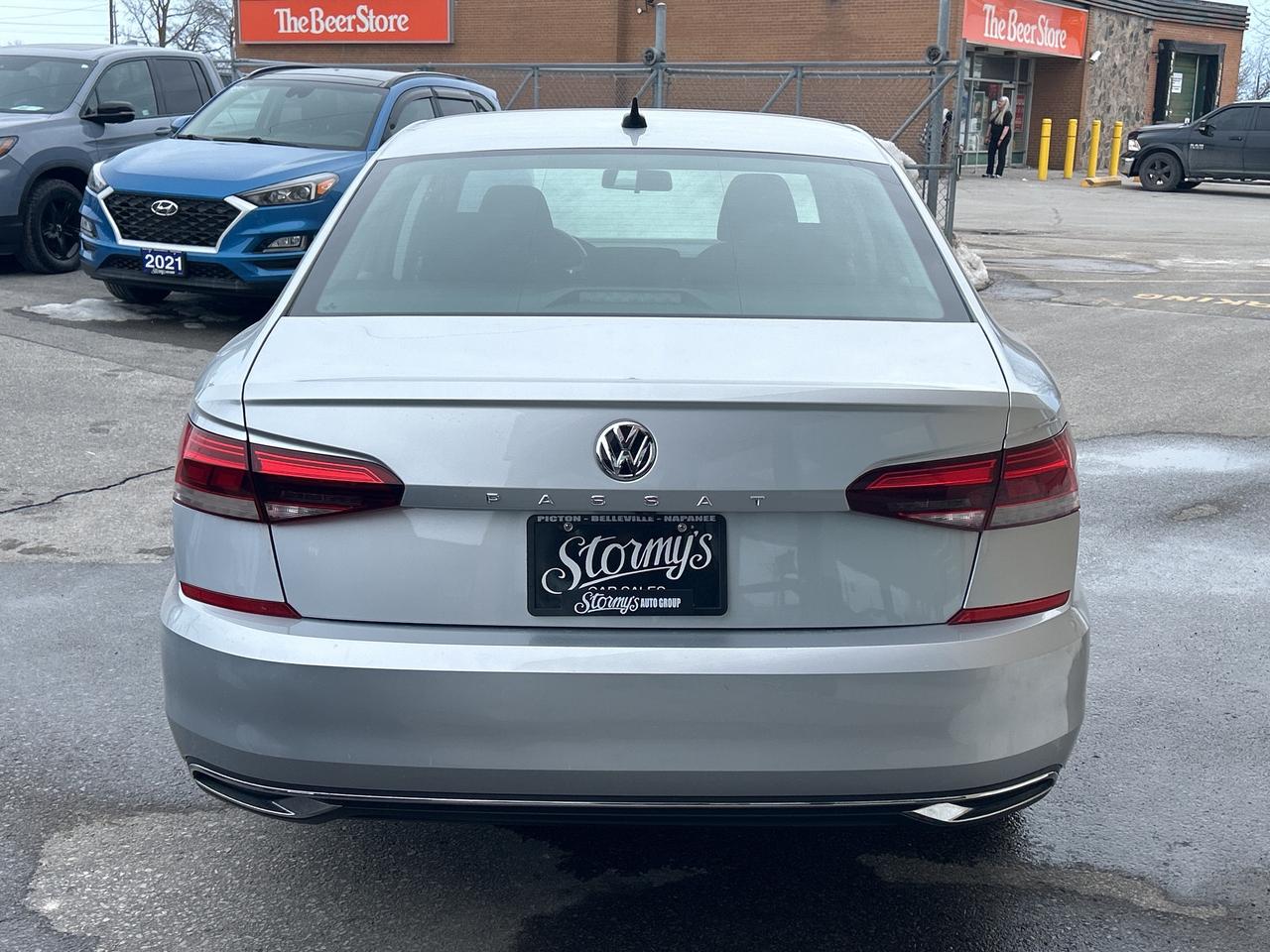 2020 Volkswagen Passat Comfortline BACUP CAM,HEATED SEATS *BELLEVILLE** Photo