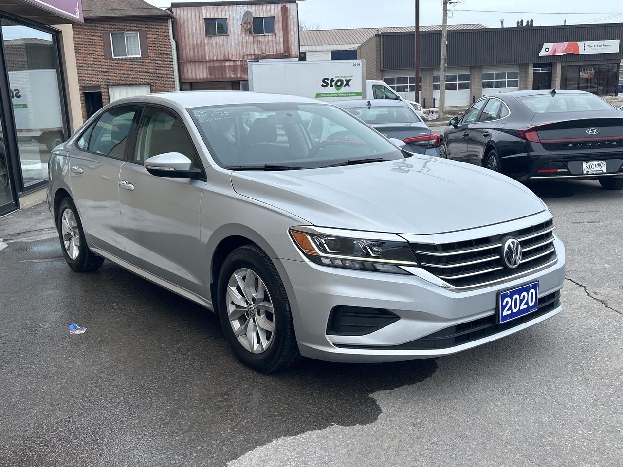 2020 Volkswagen Passat Comfortline BACUP CAM,HEATED SEATS *BELLEVILLE** Photo