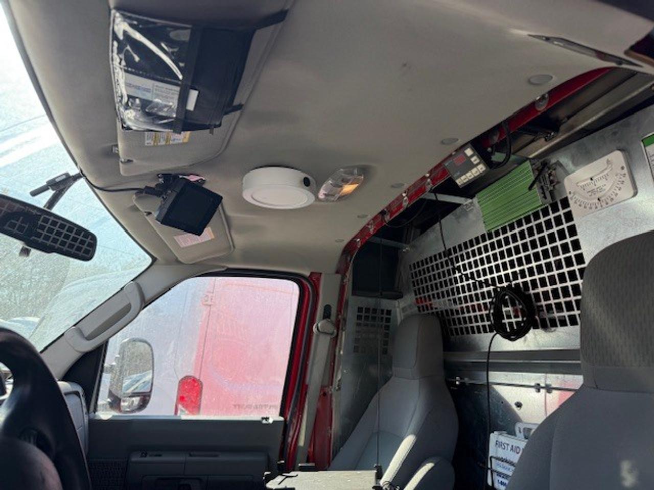 2017 Ford E-450 E-450 RH44D Boom Truck Photo